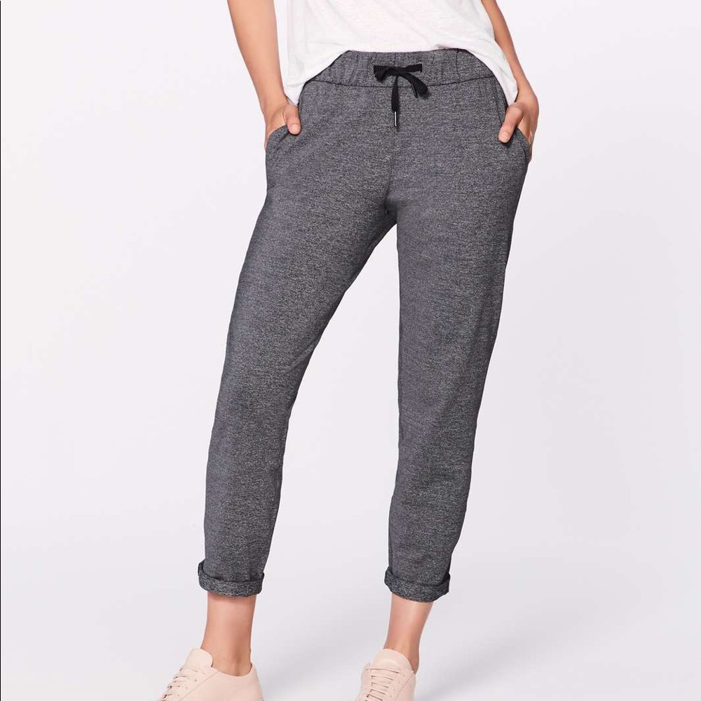 🍋Lululemon On the Fly Pants